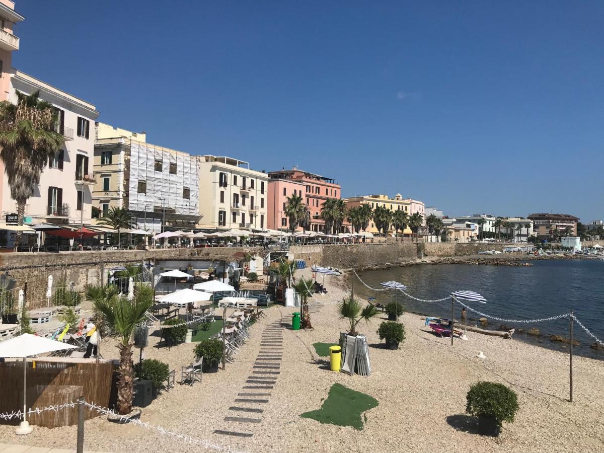 Casa Vacanza Tindara Apartment Civitavecchia Ngoại thất bức ảnh